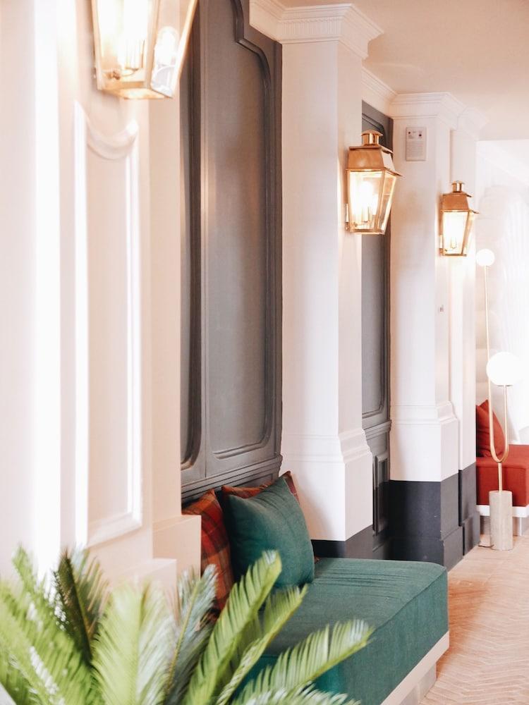 Hotel Des Grands Boulevards Parijs